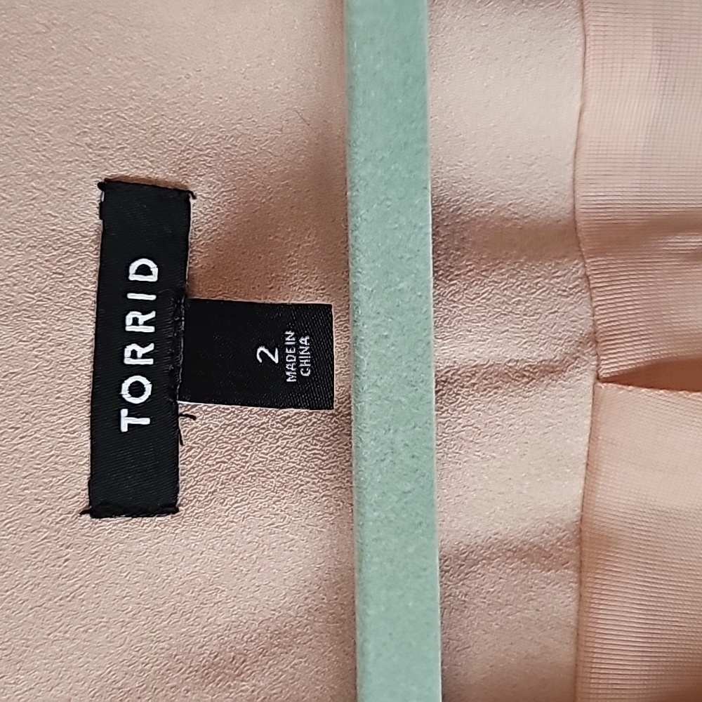 Torrid sz 2 rouche sleeve open blazer light pink sz 2X - Picture 5 of 7